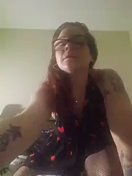 Snapshot of Sexymilf6992 chatting on June 2026 02:34:01 AM Sexymilf6992 online show from June 2026 02:34:01 AM
