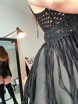 Viictoria-Jones online show from March 2026 10:15:02 AM