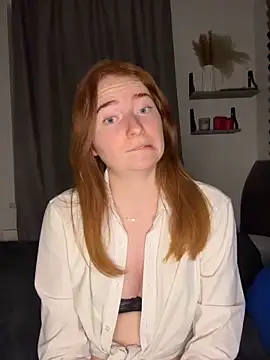 HoneyBunny18 online show from April 2026 07:08:01 PM