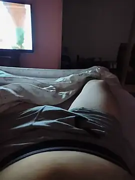 traviesoybienrico online show from August 2026 09:39:01 PM