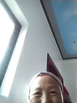 Snapshot of TiffinyDi chatting on February 2026 05:48:02 AM TiffinyDi online show from February 2026 05:48:02 AM