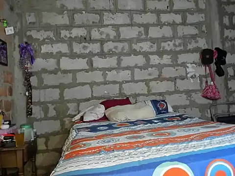 Snapshot of ale_sweet53 chatting on March 2026 04:36:01 AM ale sweet53 online show from March 2026 04:36:01 AM