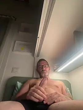 Snapshot of ivandotato23 chatting on July 2026 09:28:02 PM ivandotato23 online show from July 2026 09:28:02 PM