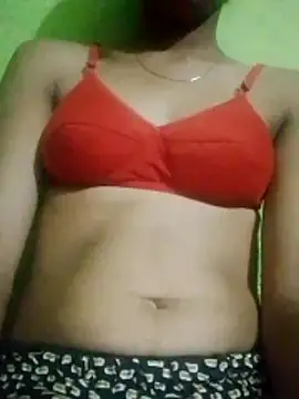 Snapshot of wifedesi7050 chatting on May 2026 05:40:01 PM wifedesi7050 online show from May 2026 05:40:01 PM