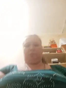KiraStanton online show from May 2026 07:04:01 PM