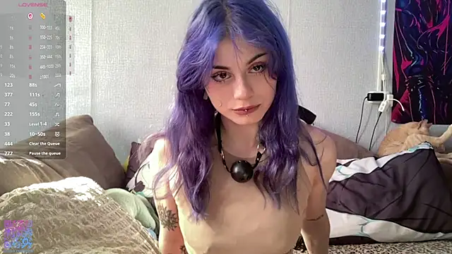 Snapshot of Emmibrilson chatting on June 2026 12:48:02 PM Emmibrilson online show from June 2026 12:48:02 PM