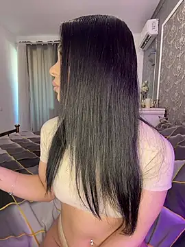 Olivia Noor online show from May 2026 03:40:02 PM