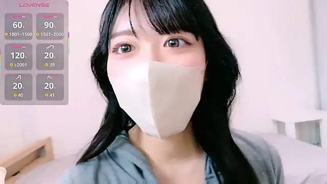 natsuka-chan online show from March 2026 05:33:01 AM