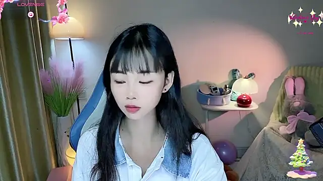 okyssa online show from May 2026 02:57:01 PM