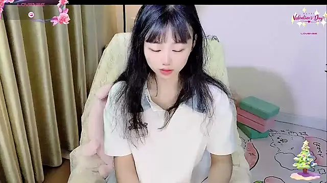 okyssa online show from June 2026 03:18:01 PM