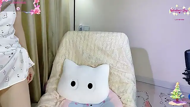 okyssa online show from June 2026 03:11:01 AM