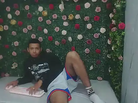 Snapshot of dylans_brown chatting on February 2026 03:34:02 PM dylans brown online show from February 2026 03:34:02 PM