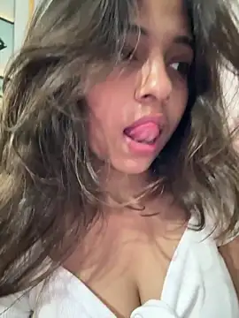 Snapshot of its_anuuu chatting on March 2026 09:27:01 AM its anuuu online show from March 2026 09:27:01 AM