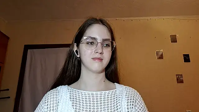 Katelemon online show from April 2026 02:22:01 PM