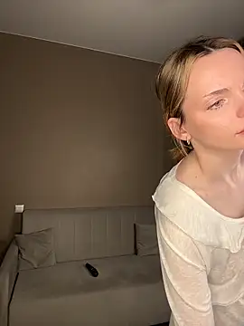 Snapshot of MaryFlare chatting on February 2026 12:19:02 AM MaryFlare online show from February 2026 12:19:02 AM