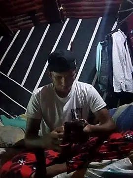 Snapshot of zeus23cm1 chatting on February 2026 12:46:01 PM zeus23cm1 online show from February 2026 12:46:01 PM