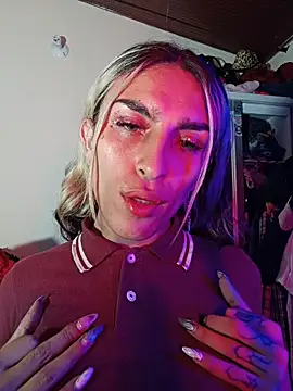 Snapshot of Crys_Talin chatting on March 2026 01:00:01 AM Crys Talin online show from March 2026 01:00:01 AM