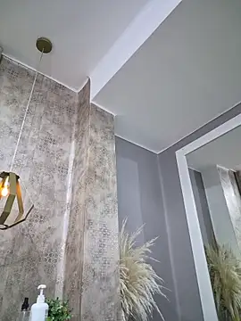 Allice Evens online show from April 2026 03:12:01 AM