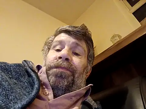 Snapshot of stud2512 chatting on February 2026 07:22:01 PM stud2512 online show from February 2026 07:22:01 PM