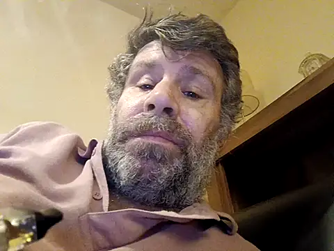 Snapshot of stud2512 chatting on February 2026 08:51:01 PM stud2512 online show from February 2026 08:51:01 PM