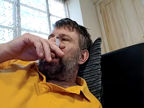 stud2512 online show from April 2026 04:12:02 PM