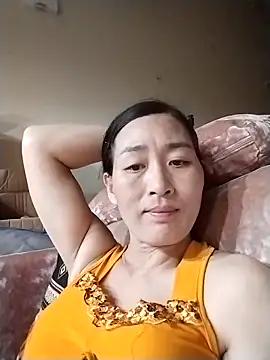 lris-Beauty77 online show from April 2026 03:15:02 PM