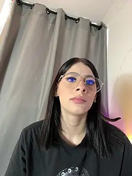 Dasha Be online show from March 2026 07:17:01 PM