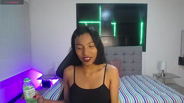 Wendy 1  online show from March 2026 03:45:02 AM