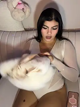 emilyRosett online show from April 2026 04:02:02 AM