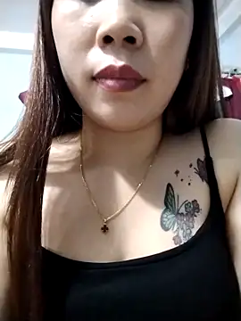 Snapshot of Kiki-vn chatting on February 2026 01:21:01 PM Kiki-vn online show from February 2026 01:21:01 PM