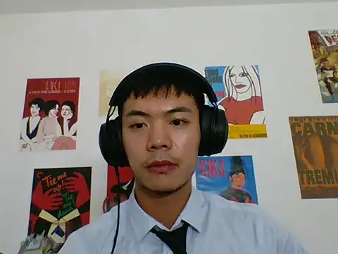 Snapshot of AdamHarper112 chatting on July 2026 11:15:02 AM AdamHarper112 online show from July 2026 11:15:02 AM