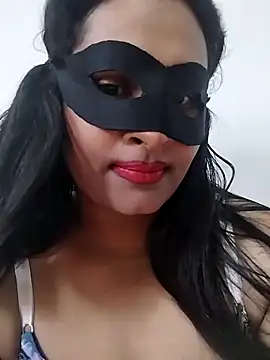 Shanuhotx online show from March 2026 07:47:01 AM