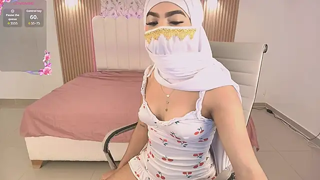Snapshot of allyson_nahid chatting on May 2026 11:26:02 AM allyson nahid online show from May 2026 11:26:02 AM