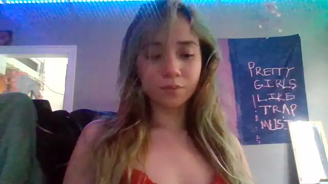 Snapshot of Jaszi3 chatting on March 2026 02:45:02 PM Jaszi3 online show from March 2026 02:45:02 PM