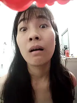 Snapshot of _Na_Na chatting on February 2026 02:12:02 AM Na Na online show from February 2026 02:12:02 AM