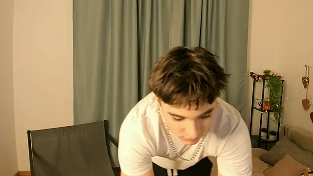 Snapshot of CipherMoth chatting on March 2026 09:10:01 PM CipherMoth online show from March 2026 09:10:01 PM