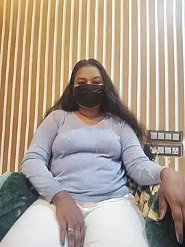 Cutie bae011 online show from February 2026 05:33:01 PM