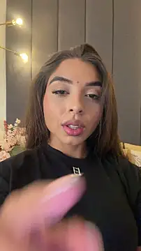 Snapshot of AnnyVega__ chatting on May 2026 08:27:02 PM AnnyVega online show from May 2026 08:27:02 PM
