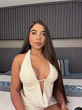 Snapshot of AnnyVega__ chatting on July 2026 03:52:02 PM AnnyVega online show from July 2026 03:52:02 PM