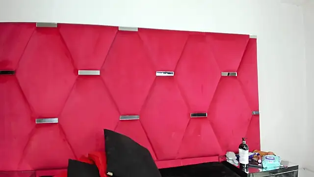 Alicee Grey online show from April 2026 05:41:02 PM