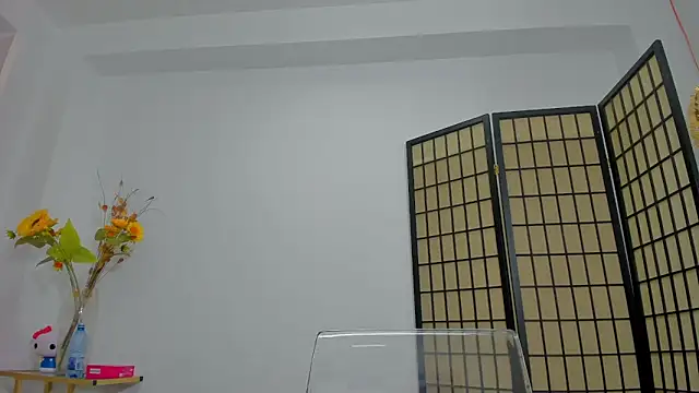 MiaNoirr online show from March 2026 08:26:01 PM