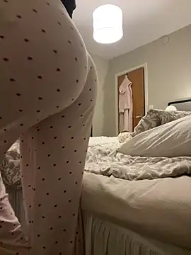 Snapshot of emspett08 chatting on February 2026 11:38:01 PM emspett08 online show from February 2026 11:38:01 PM