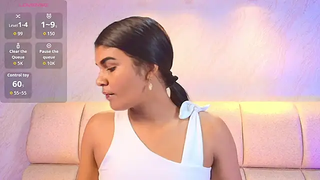 AlaiaMoretti  online show from March 2026 05:34:02 AM