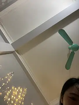 Snapshot of Vetuner_sexy chatting on February 2026 02:04:02 PM Vetuner sexy online show from February 2026 02:04:02 PM