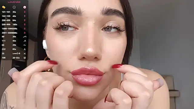 GilberteBauch online show from April 2026 03:15:02 AM