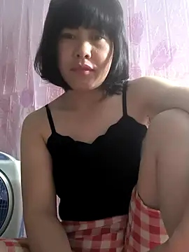 Snapshot of juicy-milu chatting on May 2026 11:14:02 PM juicy-milu online show from May 2026 11:14:02 PM