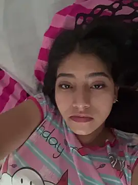 Sexy mia outdoors online show from April 2026 08:33:01 PM