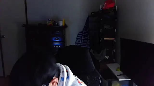 Snapshot of longlongsong chatting on February 2026 09:30:02 AM longlongsong online show from February 2026 09:30:02 AM