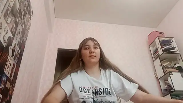 Snapshot of JanineThielman chatting on July 2026 05:22:02 AM JanineThielman online show from July 2026 05:22:02 AM