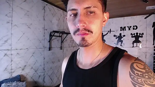 Snapshot of kamal_wolff chatting on February 2026 12:24:02 PM kamal wolff online show from February 2026 12:24:02 PM